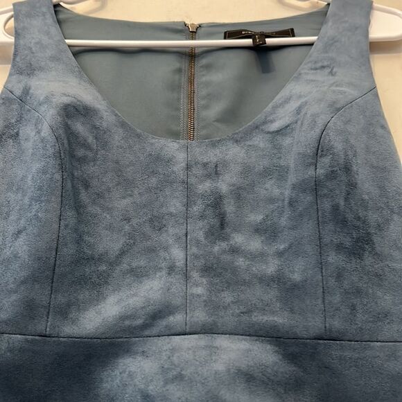 BCBGMAXAZRIA cornflower blue sleeveless tank Size XS - Picture 3 of 8